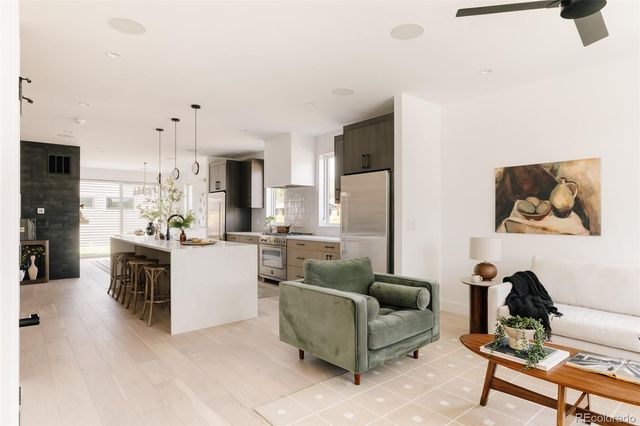 2085 Perry Street, Denver, CO 80211