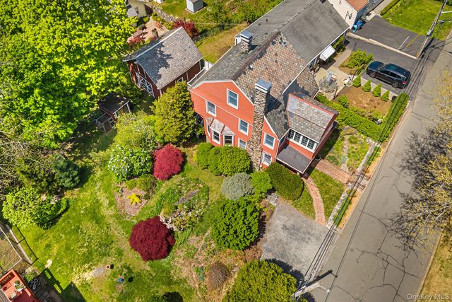 17 Upland Avenue, White Plains, NY 10604