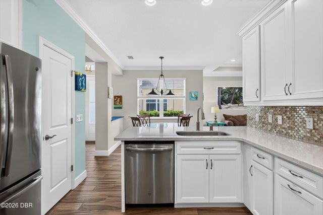 330 Coral Reef Way, Daytona Beach, FL 32124
