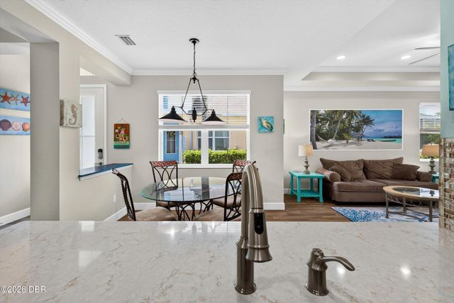 330 Coral Reef Way, Daytona Beach, FL 32124