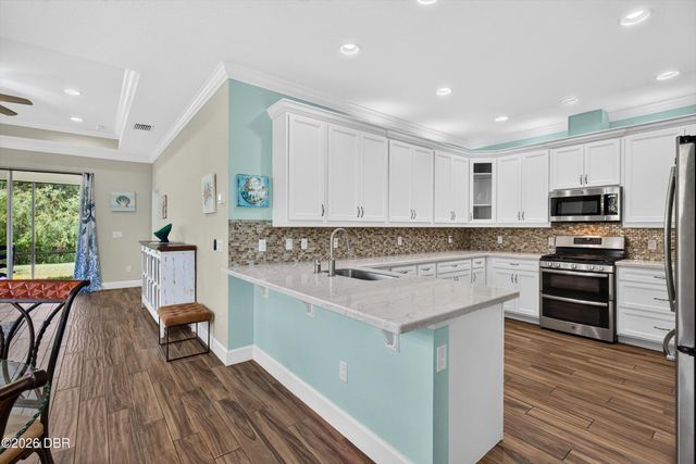 330 Coral Reef Way, Daytona Beach, FL 32124