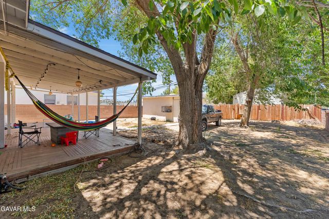 1411 W Ivesbrook Street, Lancaster, CA 93534