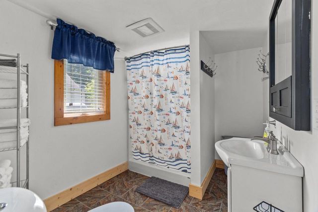 1938 COTTAGE ROAD, Little Suamico, WI 54141