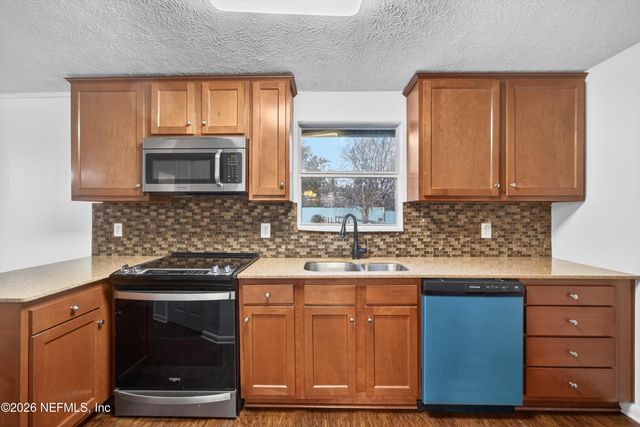 1411 SHARONWOOD Lane, Jacksonville, FL 32221