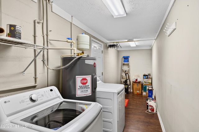 1411 SHARONWOOD Lane, Jacksonville, FL 32221