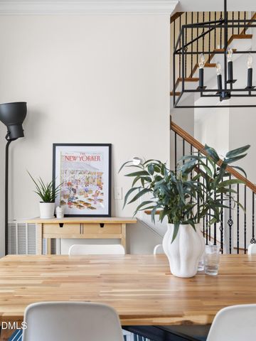 1016 Regency Cottage Place, Cary, NC 27518