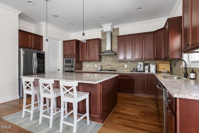 1016 Regency Cottage Place, Cary, NC 27518