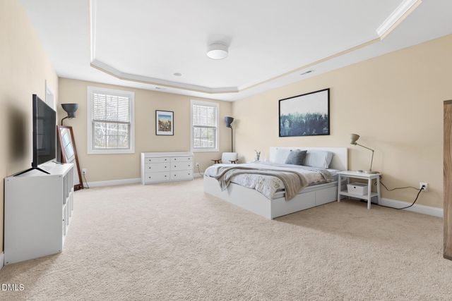 1016 Regency Cottage Place, Cary, NC 27518