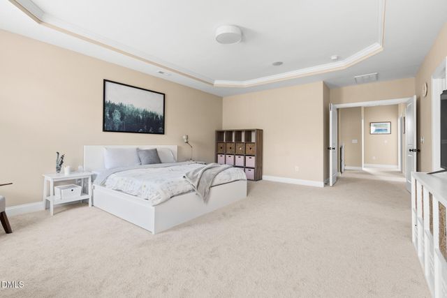 1016 Regency Cottage Place, Cary, NC 27518