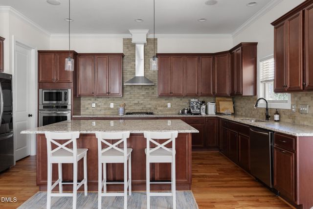 1016 Regency Cottage Place, Cary, NC 27518