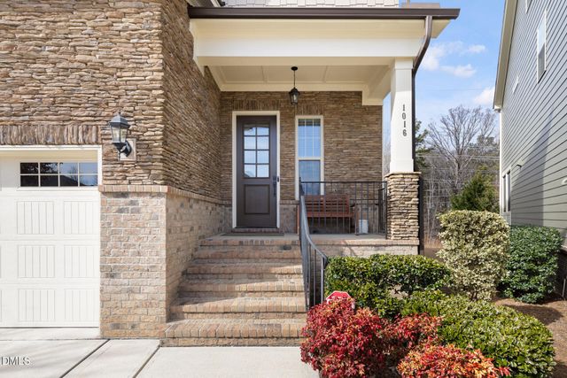 1016 Regency Cottage Place, Cary, NC 27518