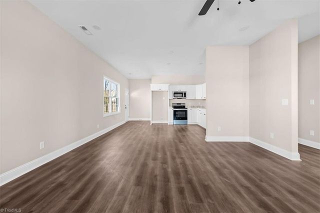 105 Charles Street, Thomasville, NC 27360