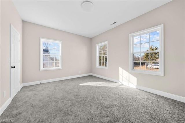 105 Charles Street, Thomasville, NC 27360