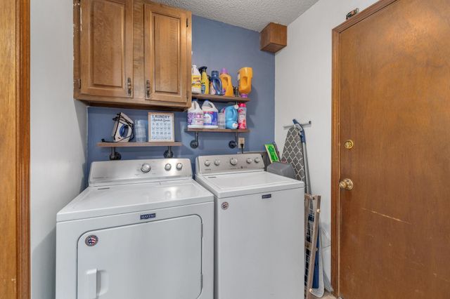 3 N Willow, Mulvane, KS 67110