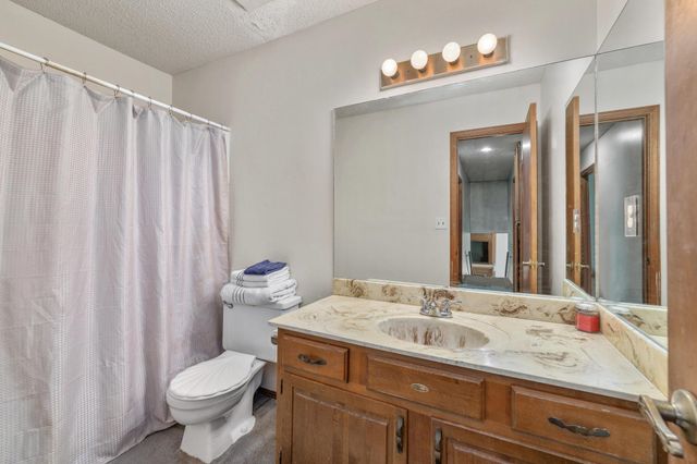 3 N Willow, Mulvane, KS 67110