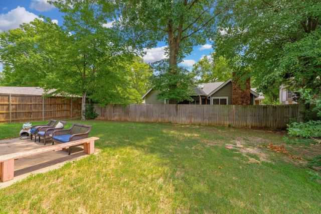3 N Willow, Mulvane, KS 67110