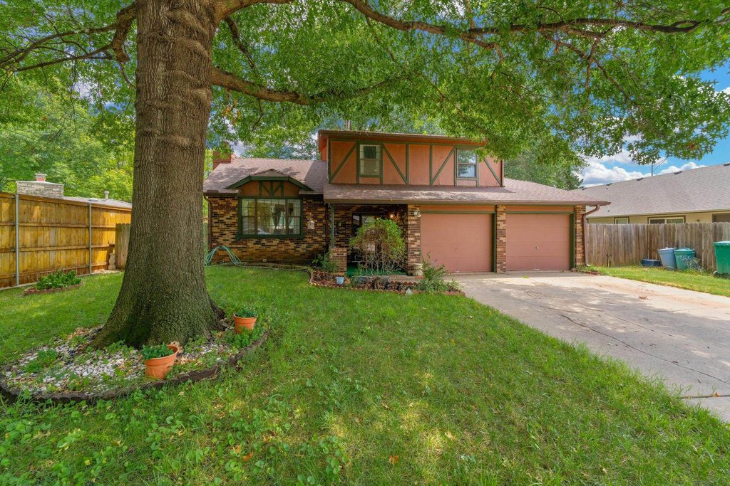 3 N Willow, Mulvane, KS 67110