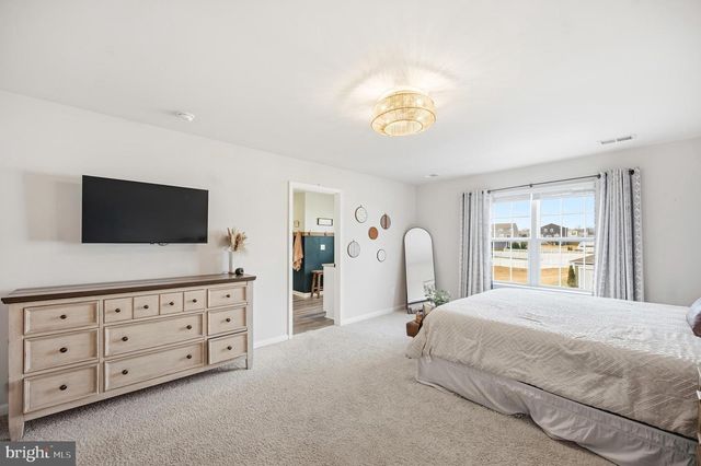 530 WEEKS CT, Berryville, VA 22611