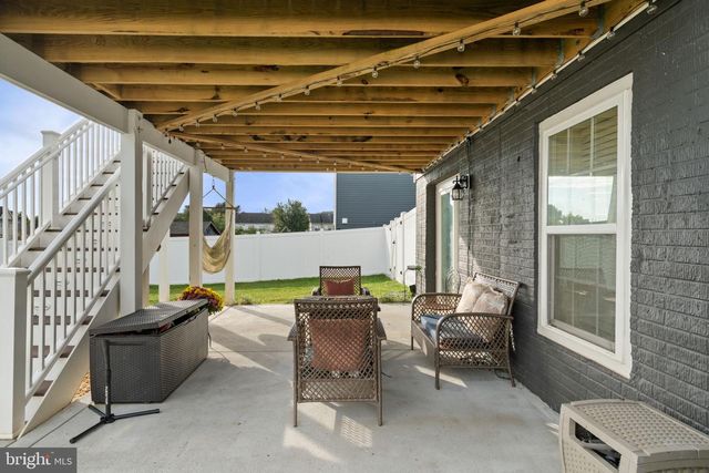 530 WEEKS CT, Berryville, VA 22611