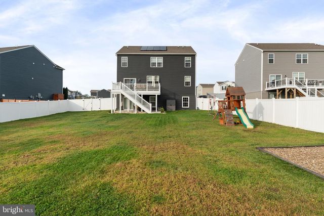 530 WEEKS CT, Berryville, VA 22611