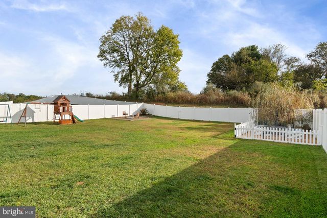 530 WEEKS CT, Berryville, VA 22611