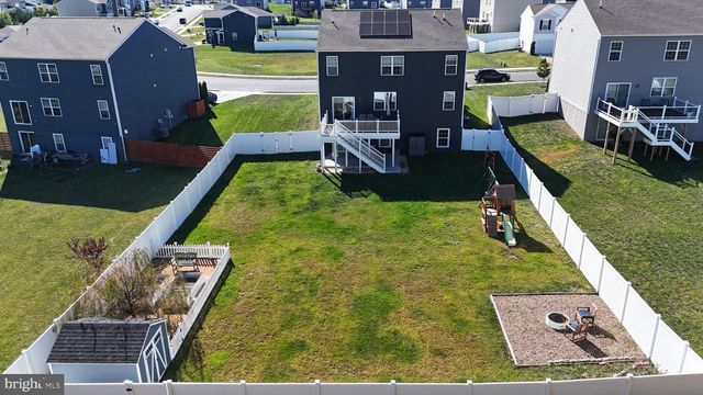 530 WEEKS CT, Berryville, VA 22611