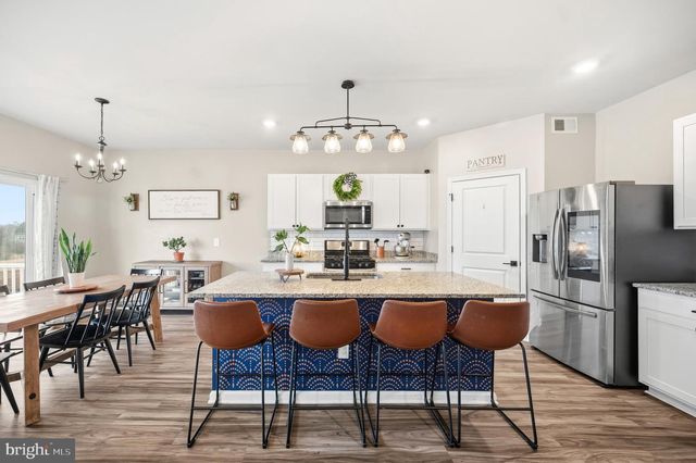 530 WEEKS CT, Berryville, VA 22611