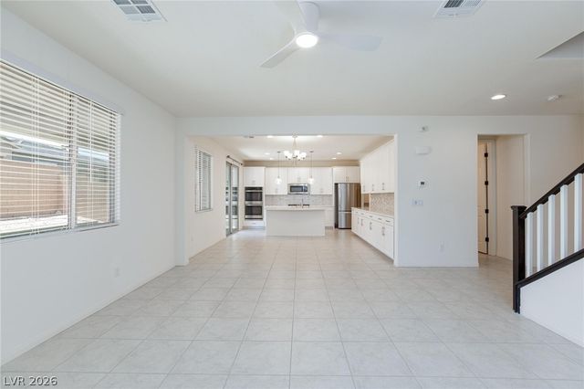 10117 Heron Lake Avenue, Las Vegas, NV 89178