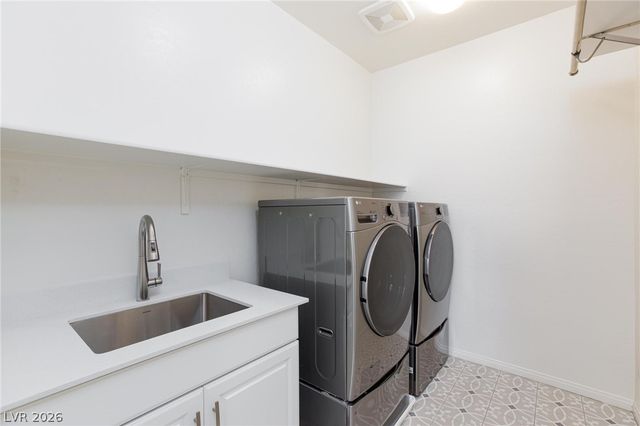 10117 Heron Lake Avenue, Las Vegas, NV 89178