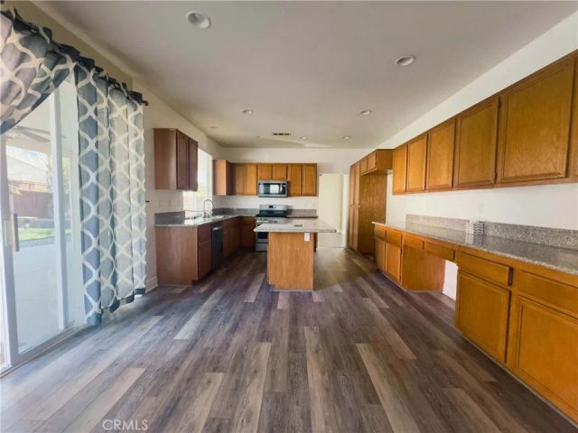 35631 Date Palm, Winchester, CA 92596
