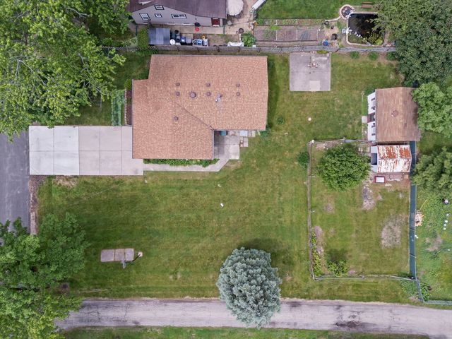 1406 Kaskaskia Avenue, Elgin, IL 60123