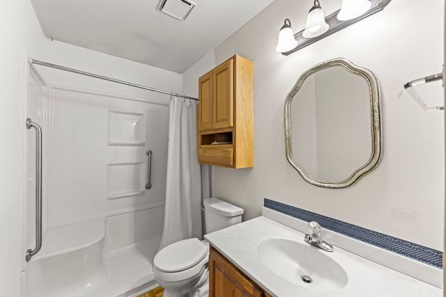1406 Kaskaskia Avenue, Elgin, IL 60123