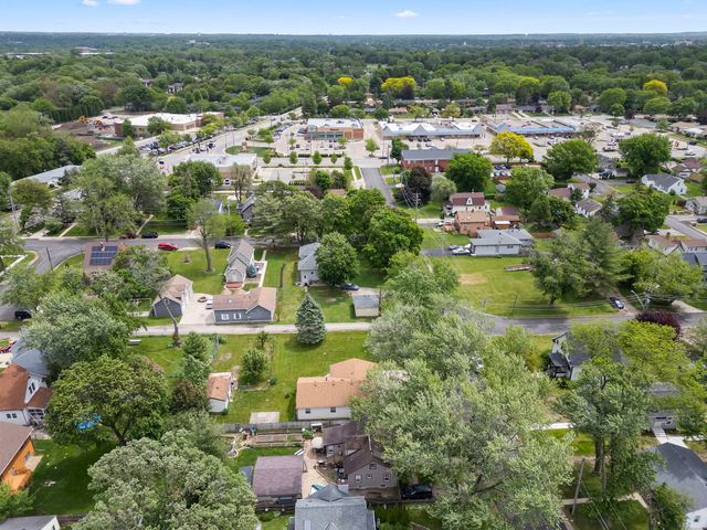 1406 Kaskaskia Avenue, Elgin, IL 60123