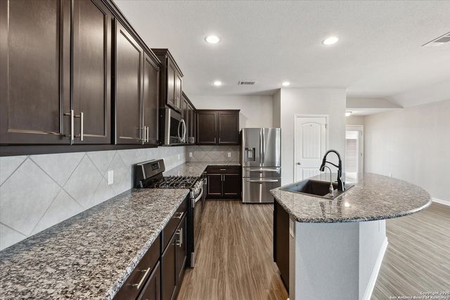 2434 McCrae, New Braunfels, TX 78130