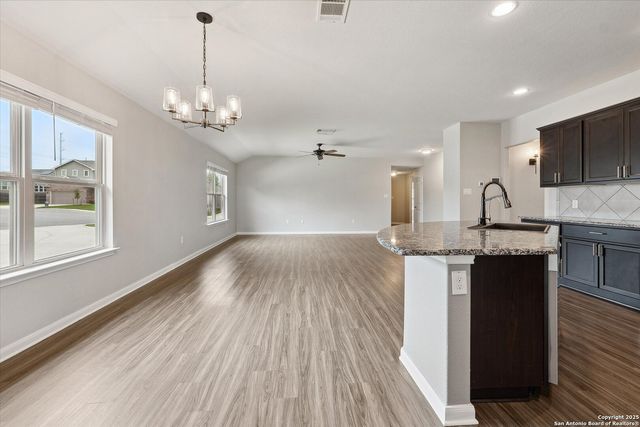 2434 McCrae, New Braunfels, TX 78130