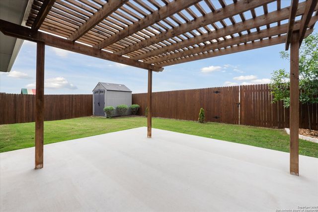 2434 McCrae, New Braunfels, TX 78130