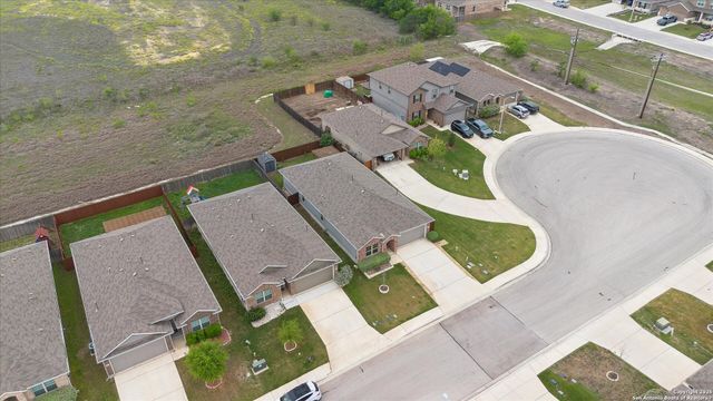 2434 McCrae, New Braunfels, TX 78130