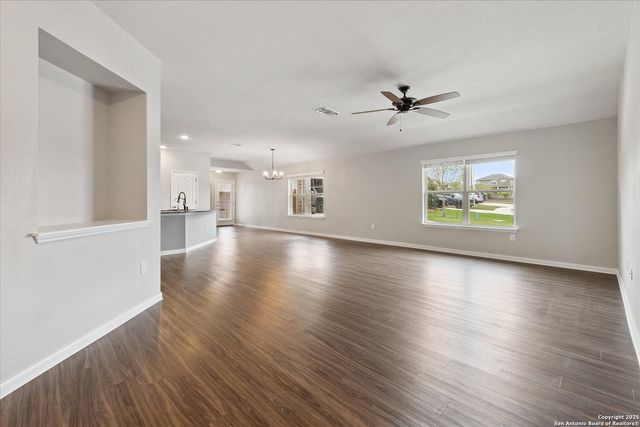 2434 McCrae, New Braunfels, TX 78130
