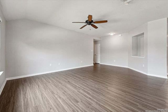 2434 McCrae, New Braunfels, TX 78130