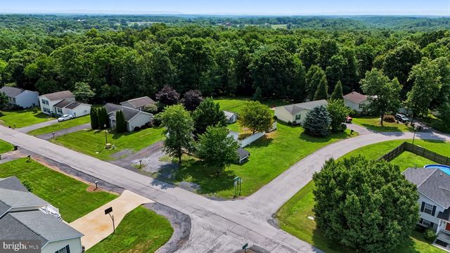 331 CRESTVIEW, Martinsburg, WV 25405