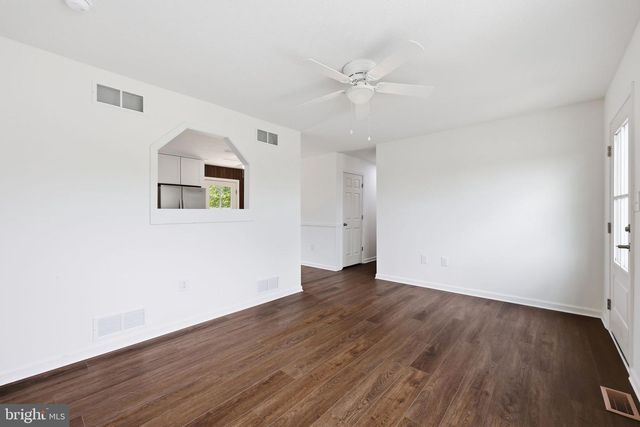331 CRESTVIEW, Martinsburg, WV 25405