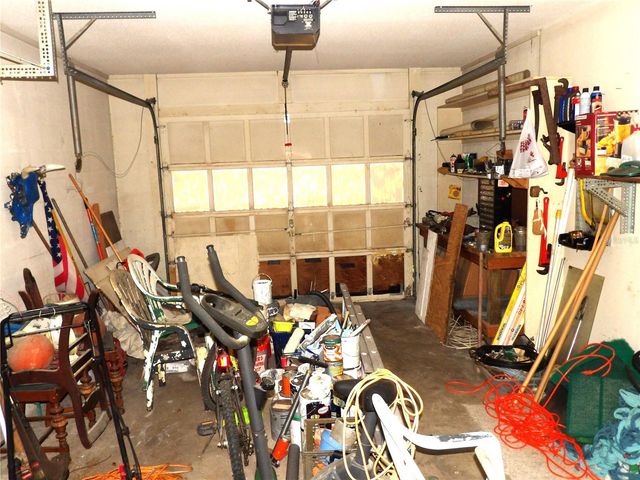 2513 14TH AVENUE W, Bradenton, FL 34205