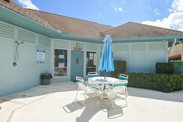950 S Kanner Highway 905, Stuart, FL 34994