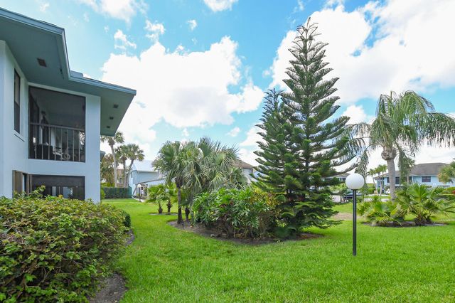 950 S Kanner Highway 905, Stuart, FL 34994