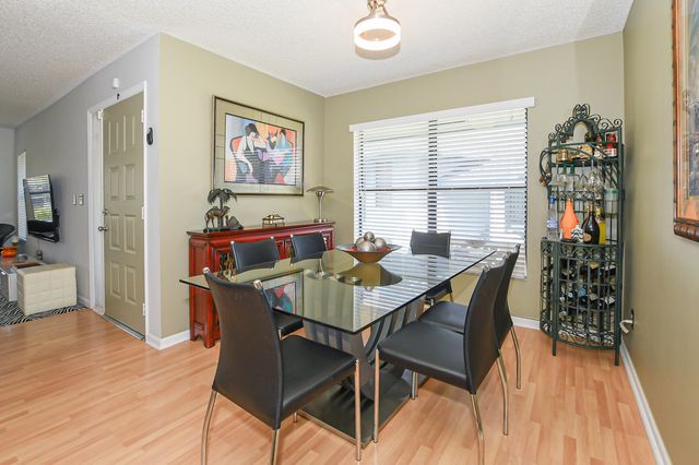 950 S Kanner Highway 905, Stuart, FL 34994
