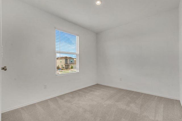 231 Gabbro GDNS, Maxwell, TX 78656