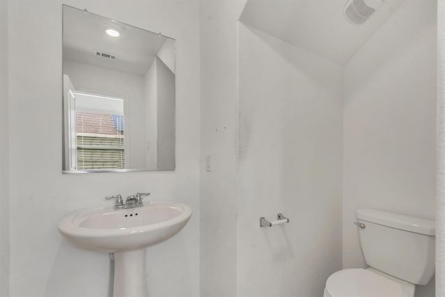 231 Gabbro GDNS, Maxwell, TX 78656