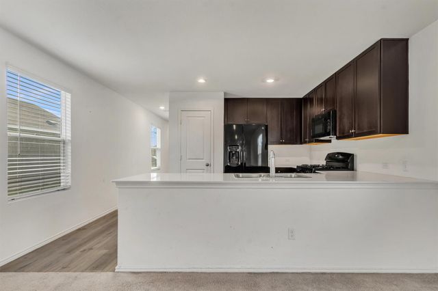 231 Gabbro GDNS, Maxwell, TX 78656