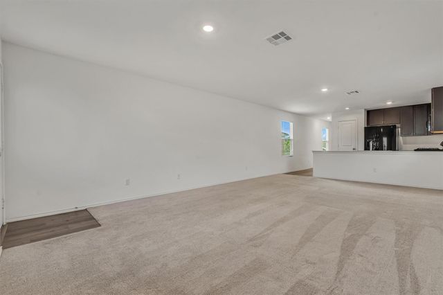 231 Gabbro GDNS, Maxwell, TX 78656