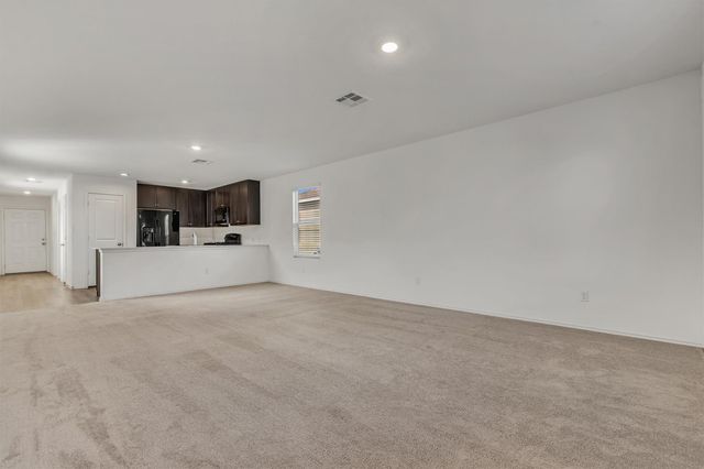 231 Gabbro GDNS, Maxwell, TX 78656